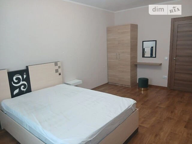 Довготривала оренда 3к квартири на вул. Коноплянська 22Б • I