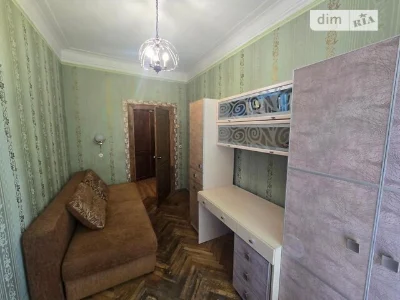 Довготривала оренда 1к квартири на вул. Маккейна Джона 36 •