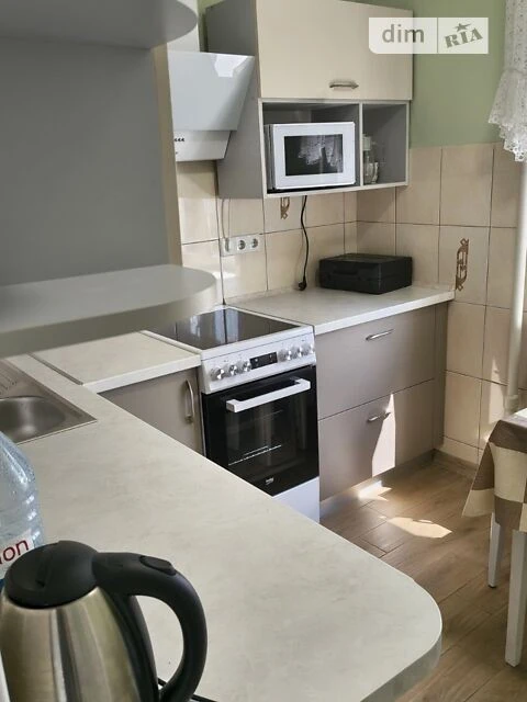 Довготривала оренда 1к квартири на вул. Ревуцького 11А • ID