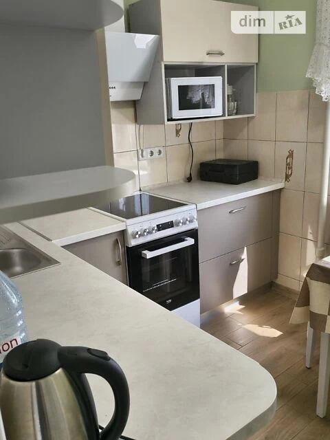 Довготривала оренда 1к квартири на вул. Ревуцького 11А • ID
