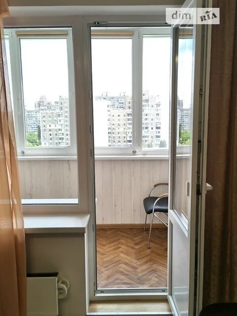 Довготривала оренда 1к квартири на вул. Ревуцького 11А • ID