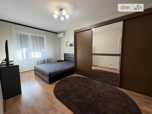 Довготривала оренда 1к квартири на вул. Урлівська 17 • ID 34