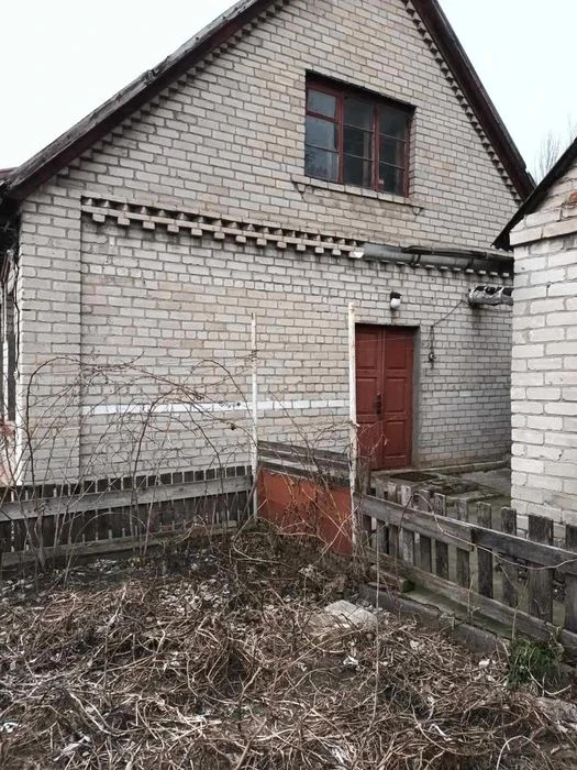 House in the embankment district (part of the house)