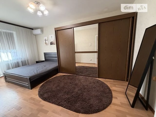 Довготривала оренда 1к квартири на вул. Урлівська 17 • ID 34