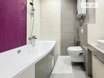 Довготривала оренда 1к квартири на вул. Івана Крамського 9 •
