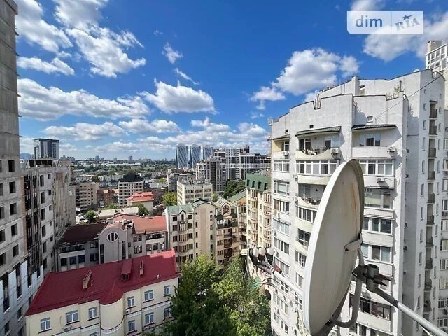 Довготривала оренда 2к квартири на вул. Олександра Кониськог