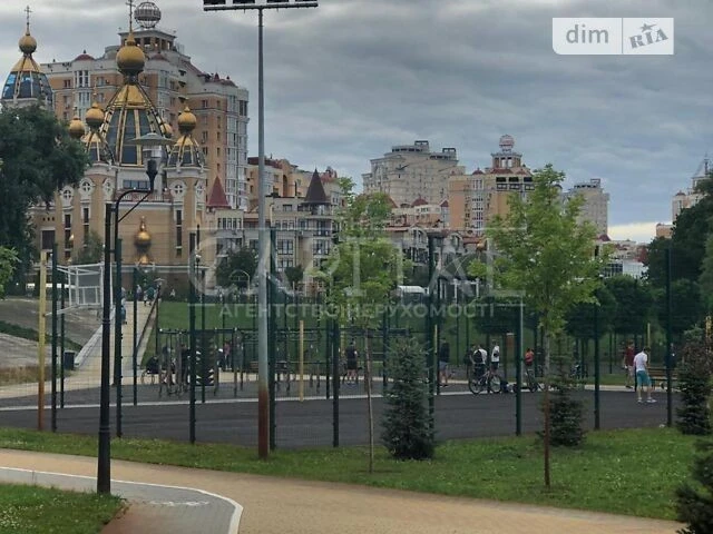 Довготривала оренда 4к квартири на просп. Володимира Івасюка