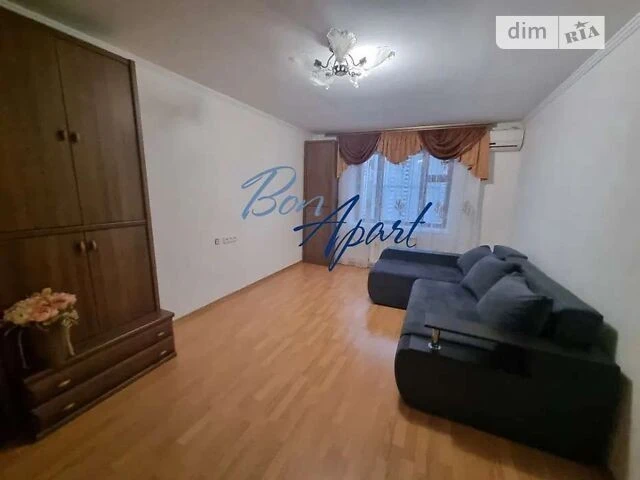 Довготривала оренда 2к квартири на просп. Петра Григоренка 3