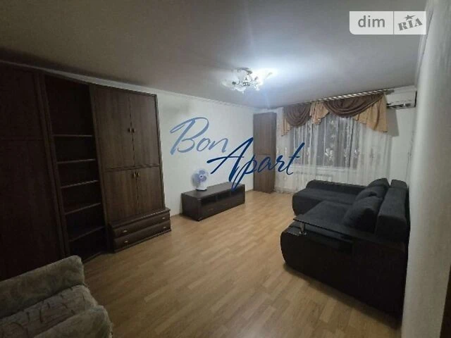 Довготривала оренда 2к квартири на просп. Петра Григоренка 3