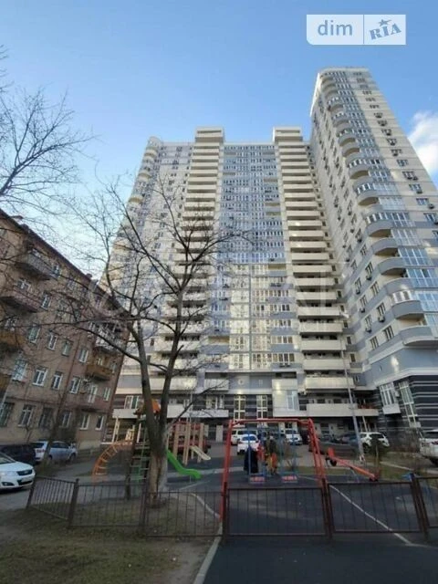 Довготривала оренда 2к квартири на вул. Казимира Малевича 29