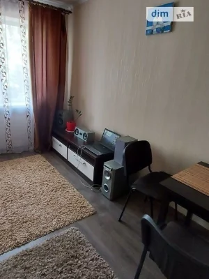 Здам в оренду кімнату на вул. Кубанської України 19А довгост