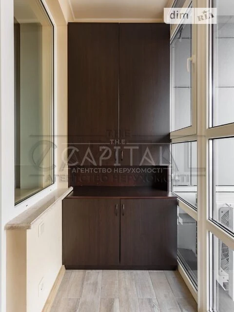 Довготривала оренда 3к квартири на вул. Микільсько-Слобідськ