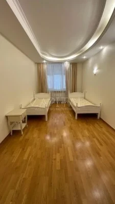 Довготривала оренда 3к квартири на вул. Паторжинського 14 •