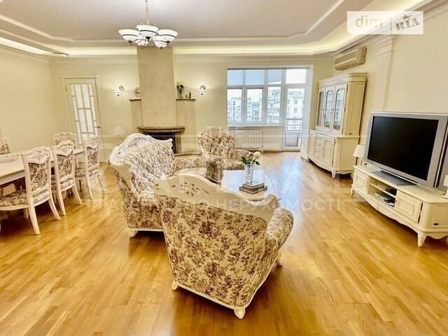 Довготривала оренда 3к квартири на вул. Паторжинського 14 •
