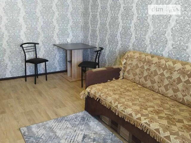 Довготривала оренда 1к квартири на просп. Павла Тичини 12Б •