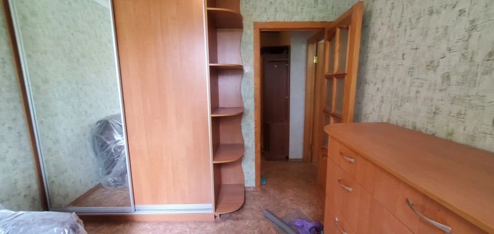 Продам 2 кiмнатну квартиру