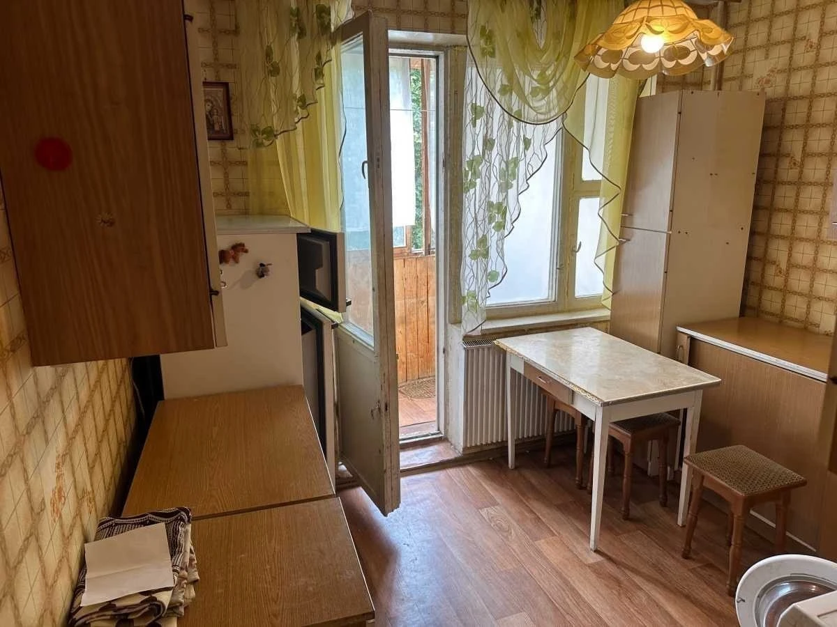 Оренда 1-кімнатної квартири 35 м², Гната Юри вул., 14В