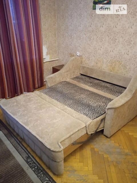 Здам в оренду кімнату на вул. Кирилівська 117 довгостроково