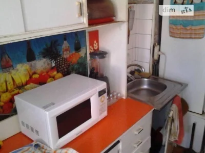 Здам в оренду кімнату на просп. Миколи Бажана 7А довгостроко