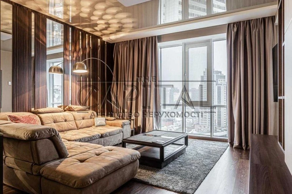 For sale / Apartment / 65 m2 / Royal Tower residential complex / Holosiivskyi district