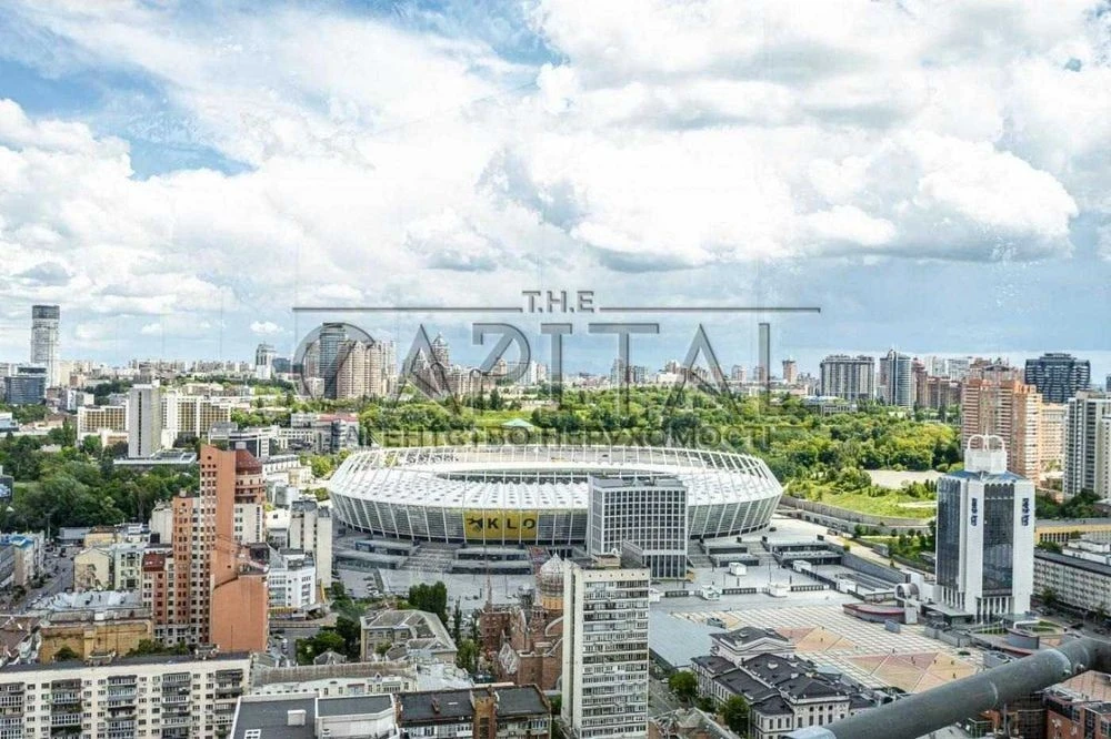 For sale / Apartment / 65 m2 / Royal Tower residential complex / Holosiivskyi district