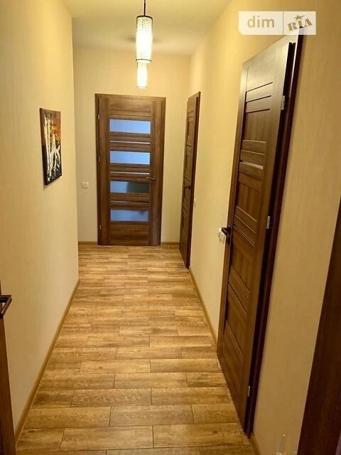 Довготривала оренда 3к квартири на вул. Степана Рудницького