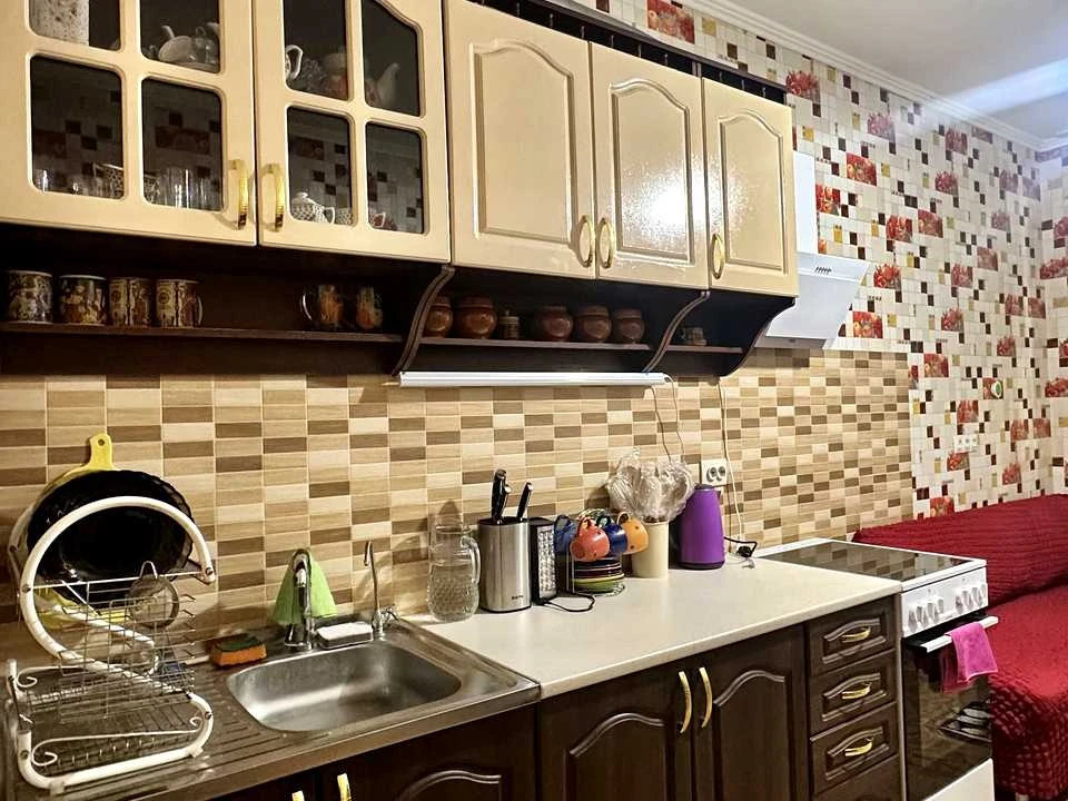 Квартира. Київ, Драгоманова вул.