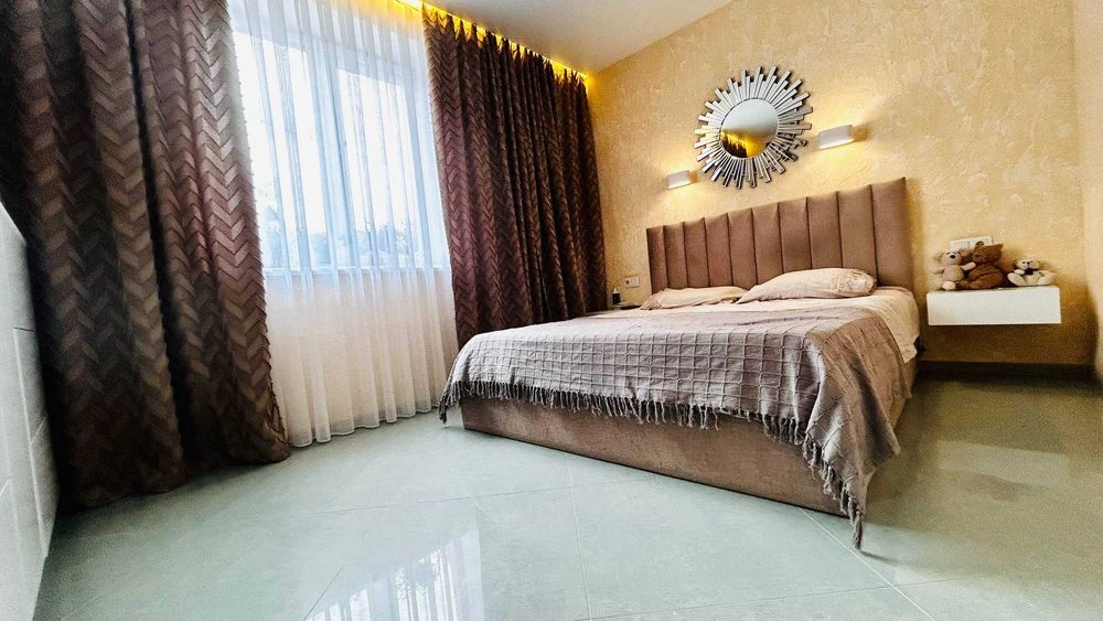 For sale. Modern townhouse with garage. 3 rooms, 82 square meters.