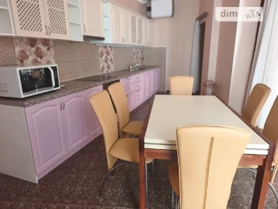 Довготривала оренда 3к квартири на вул. Богдана Хмельницьког