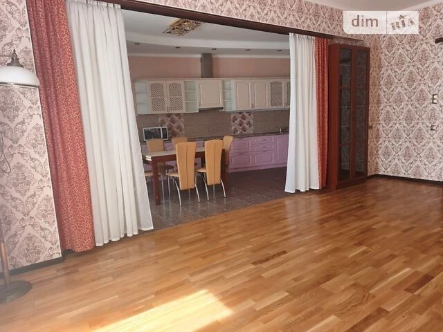 Довготривала оренда 3к квартири на вул. Богдана Хмельницьког