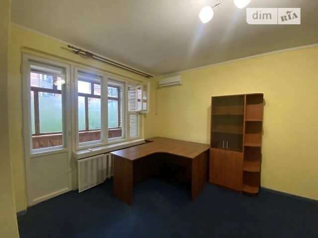 Довготривала оренда 3к квартири на вул. Старонаводницька 4Б