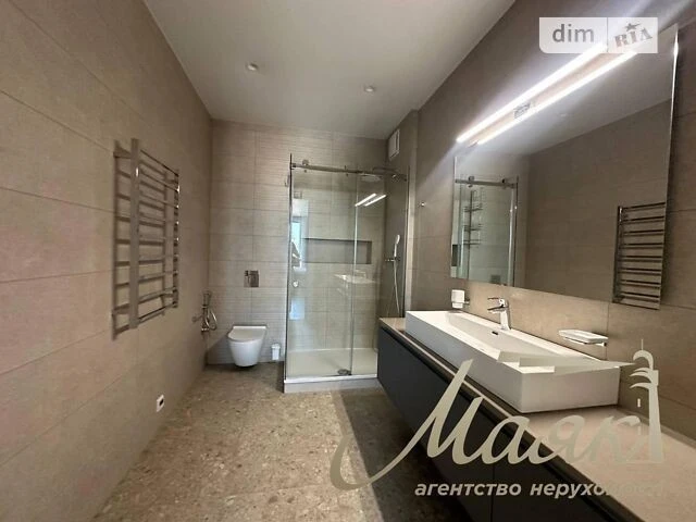 Довготривала оренда 3к квартири на вул. Антоновича 118 • ID