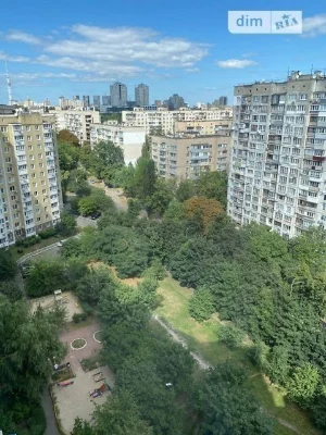 Довготривала оренда 3к квартири на вул. Машинобудівна 21А •