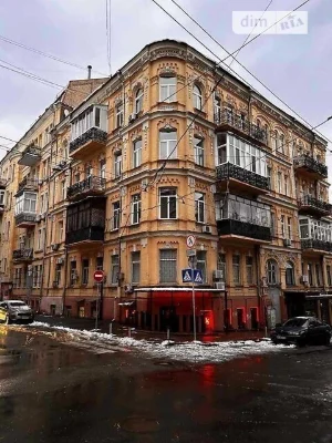 Довготривала оренда 2к квартири на вул. Мала Житомирська 16/