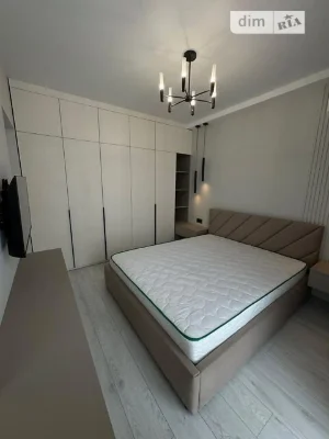 Довготривала оренда 1к квартири на вул. Михайла Максимовича