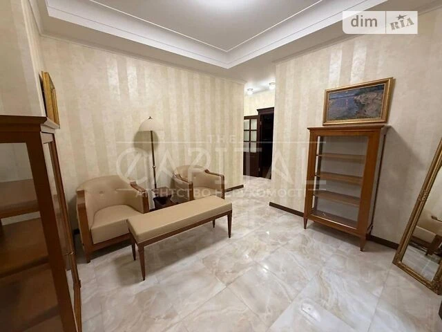 Довготривала оренда 3к квартири на вул. Андрія Верхогляда 14