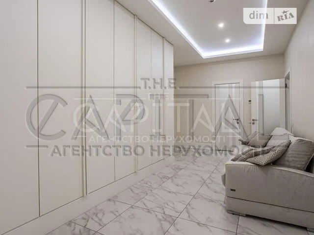 Довготривала оренда 2к квартири на вул. Андрія Верхогляда 2А