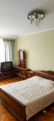 3k sq m Staronavodnytska Almazova Lesi Ukrainky Pechersk Redut