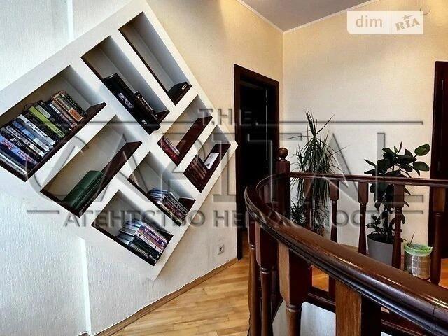 Довготривала оренда 4к квартири на вул. Антоновича 140 • ID