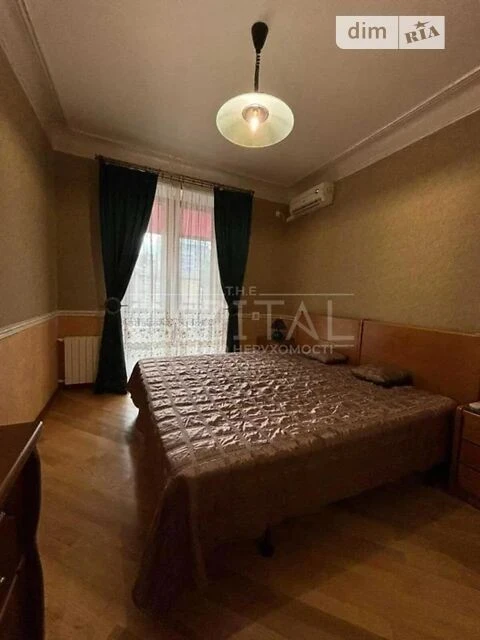 Довготривала оренда 3к квартири на вул. Прорізна 10 • ID 346