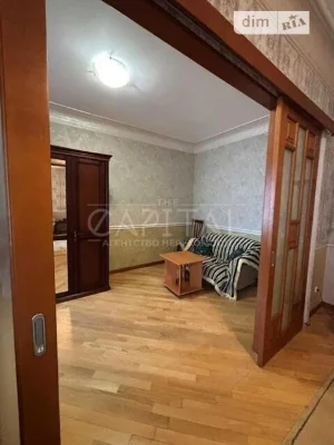 Довготривала оренда 3к квартири на вул. Прорізна 10 • ID 346