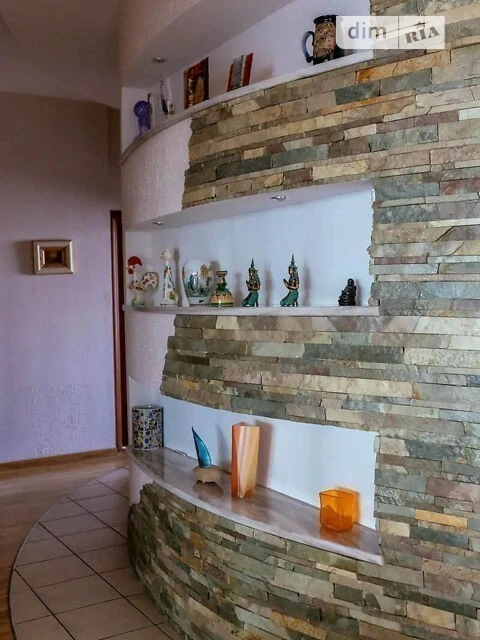Довготривала оренда 3к квартири на вул. Ковпака 17 • ID 3469
