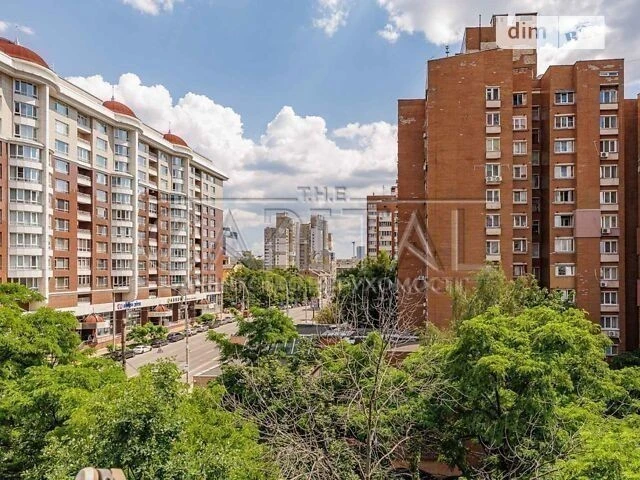 Довготривала оренда 3к квартири на вул. Антоновича 140 • ID