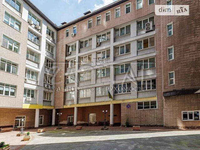 Довготривала оренда 3к квартири на вул. Антоновича 140 • ID