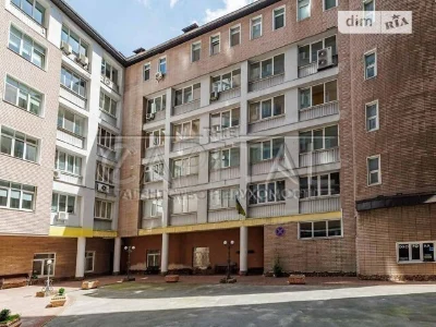 Довготривала оренда 3к квартири на вул. Антоновича 140 • ID