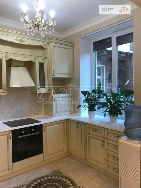 Довготривала оренда 2к квартири на вул. Круглоуніверситетськ