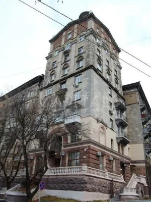 Довготривала оренда 2к квартири на вул. Круглоуніверситетськ