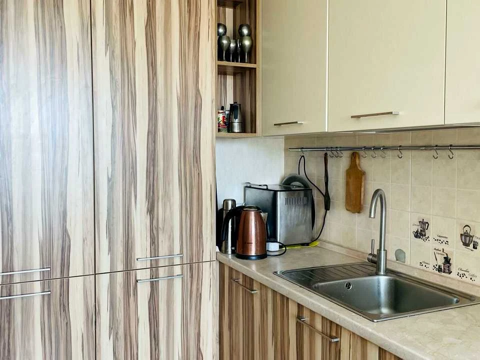 Apartment. Kharkiv, Myrna St.