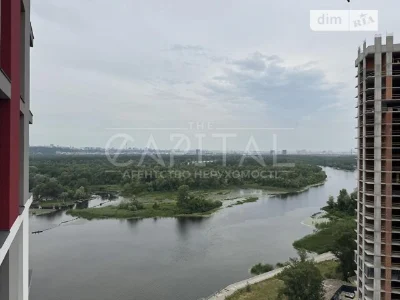 Продаж 3к квартири 100 кв. м на вул. Євгена Маланюка 28 • ID