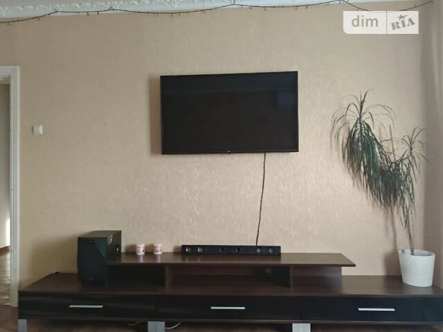 Довготривала оренда 2к квартири на вул. Миропільська 13 • ID